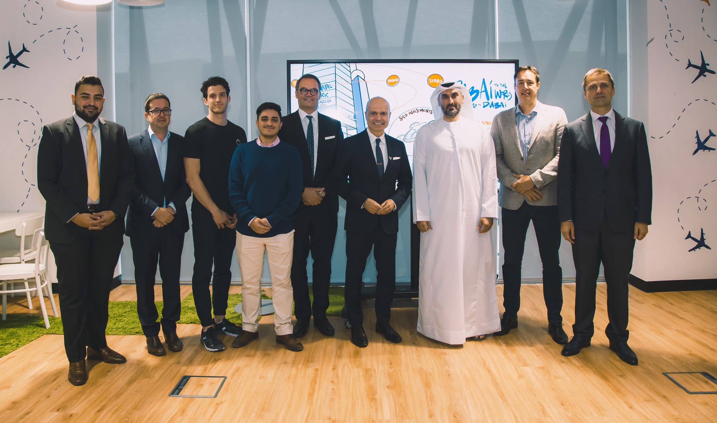 حاضنة الأعمال "انطلاق" لجنة التحكيم