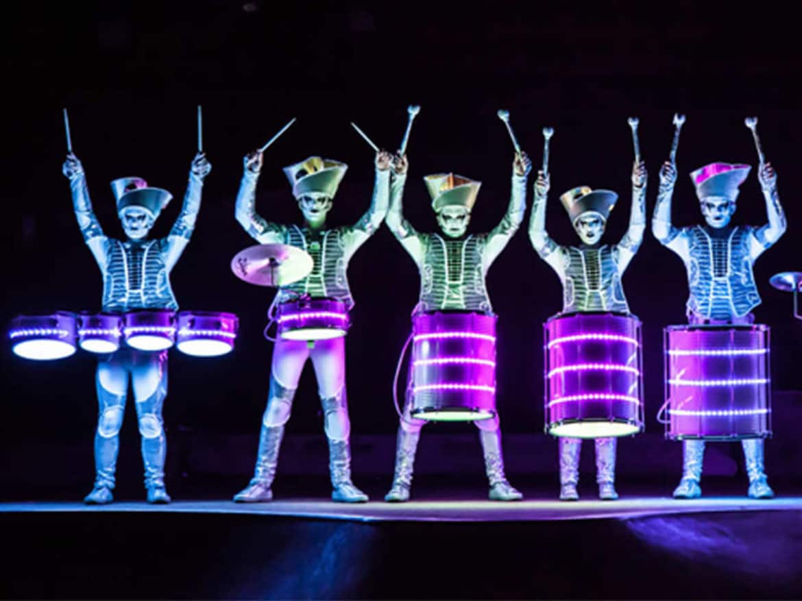 قارعو طبول أضواء LED