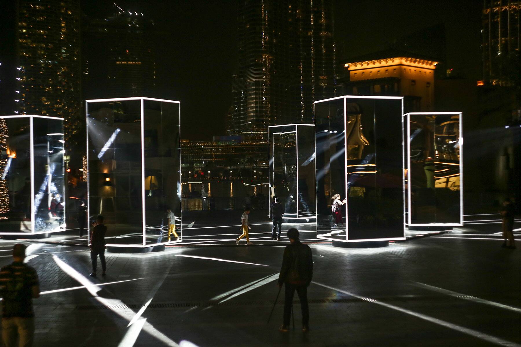 dtcm-dubai-tourism-performance-report-mar19-header-burj-park-small