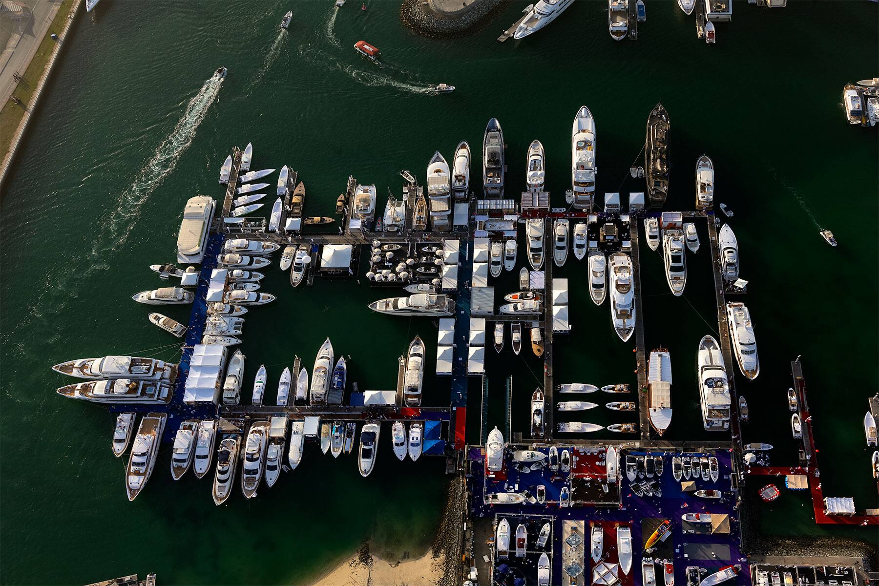 dtcm-dubai-tourism-performance-report-sep19-marina-small